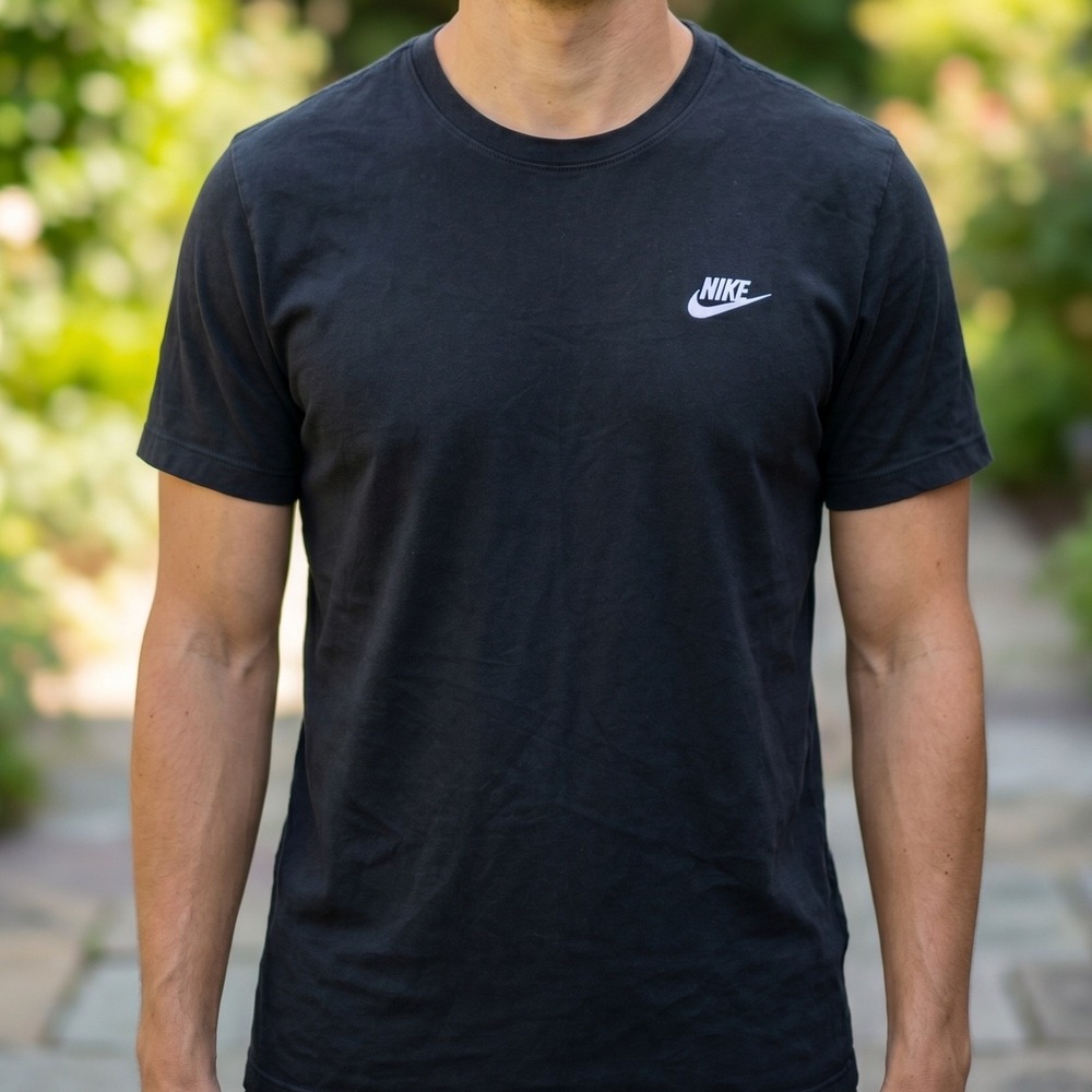 Nike Sportswear‎ Essential Futura Logo Black Short Sleeve Crew Neck Tee Shirt